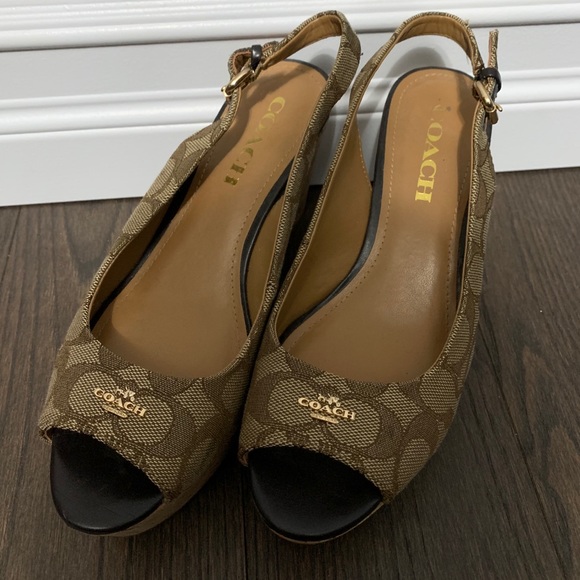 Coach Shoes - EUC Coach Wedges